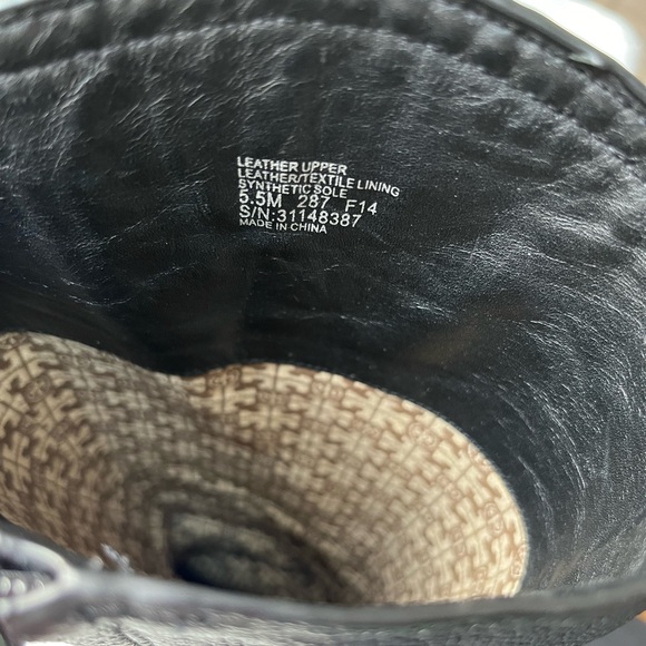 Tory Burch Black Leather Fulton Knee Length Boots Size 5.5 - Picture 12 of 16